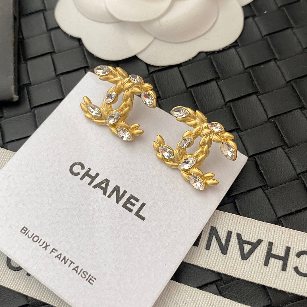 Classic Diamond Wheat Earrings