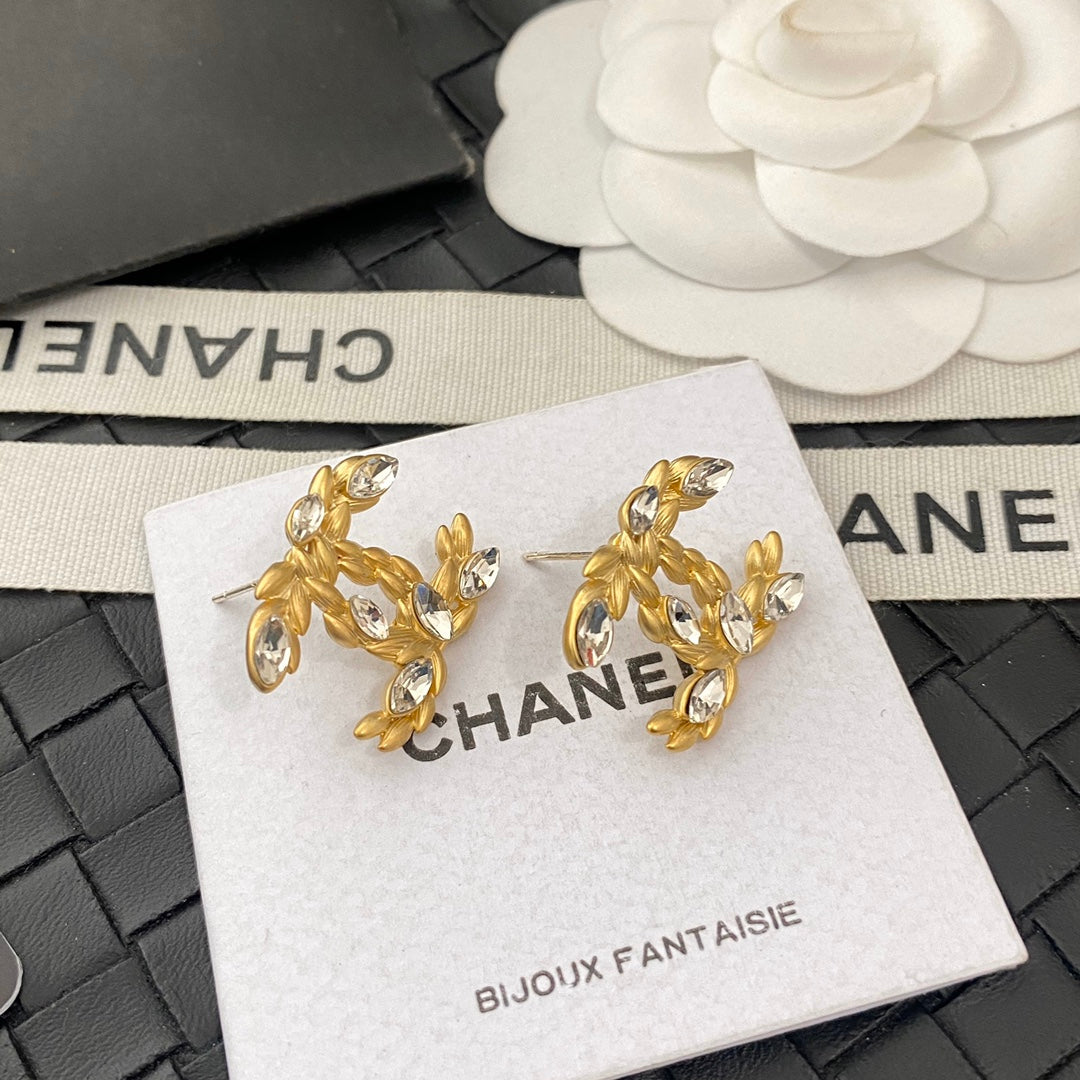 Classic Diamond Wheat Earrings