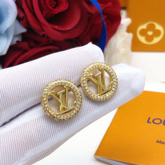 Round Diamond Earrings