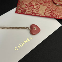 Gradient Diamond Heart Necklace