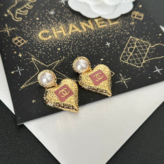 Heart-shaped Pendant Pearl Earrings