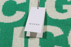 Knitted cashmere sweatshirt
