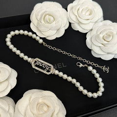 Diamond and pearl necklace