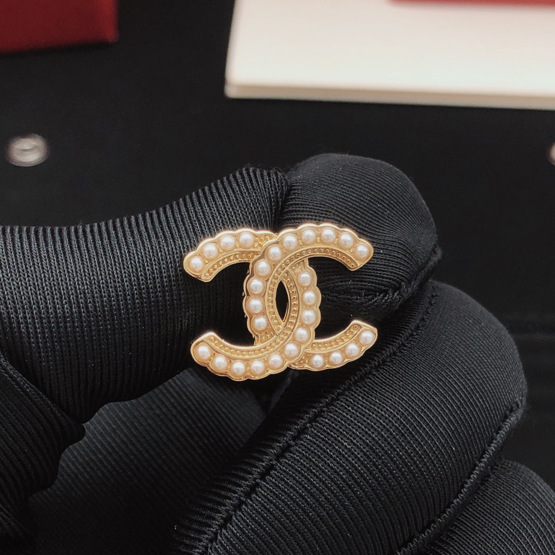 Versatile Pearl Letter Earrings