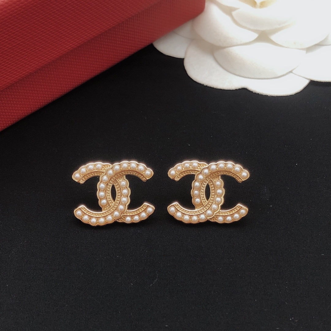 Versatile Pearl Letter Earrings