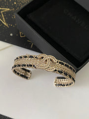 Fashionable metal patchwork bracelet