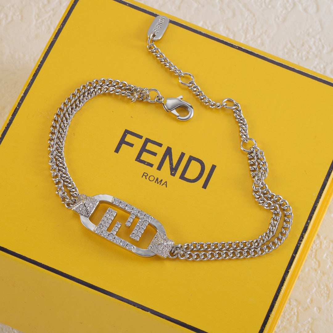 Fashionable Diamond Bracelet