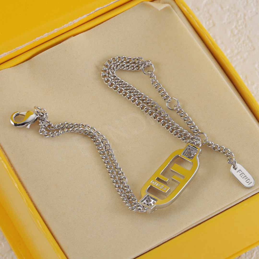 Fashionable Diamond Bracelet