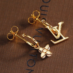 Asymmetrical Pearl Earrings