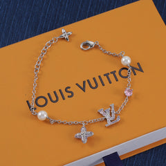 Sparkling Diamond Pearl Bracelet