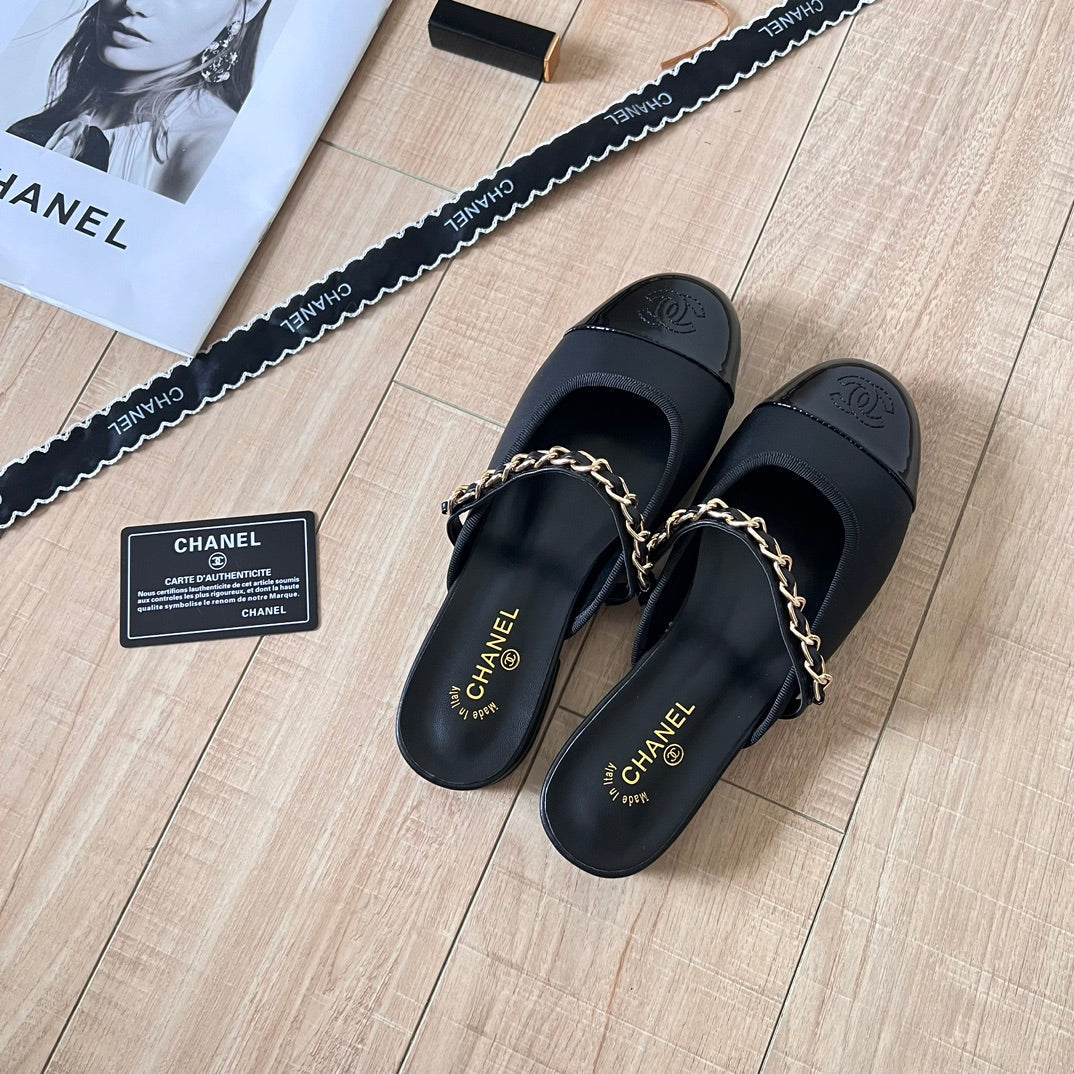 Elegant chain-strap half-covered Mary Janes