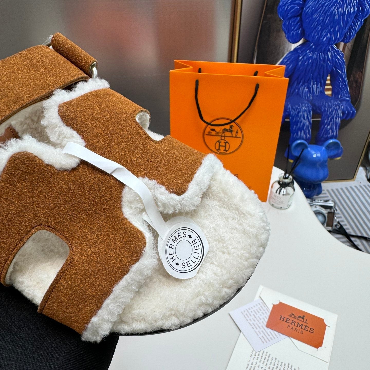 Stylish Velcro wool slippers