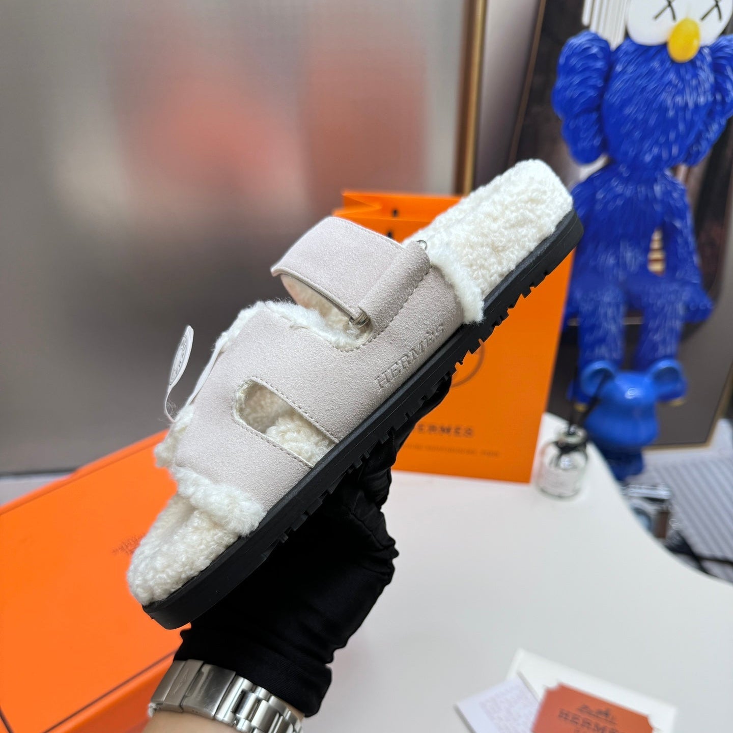 Stylish Velcro wool slippers