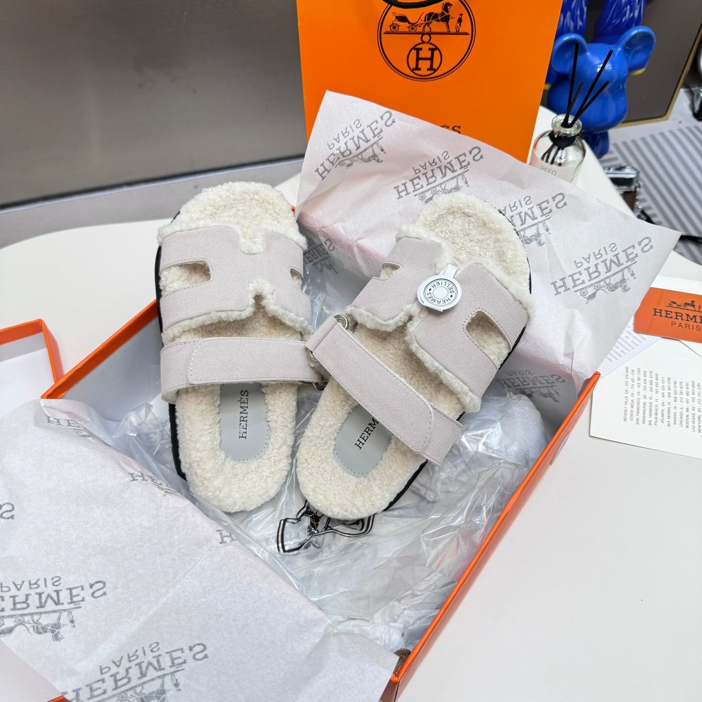 Stylish Velcro wool slippers