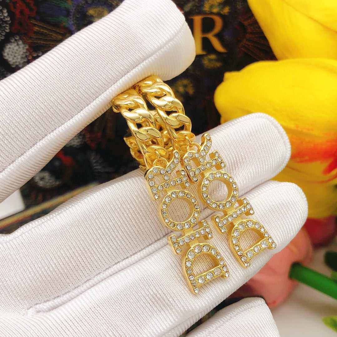 Stylish Diamond Pendant Earrings