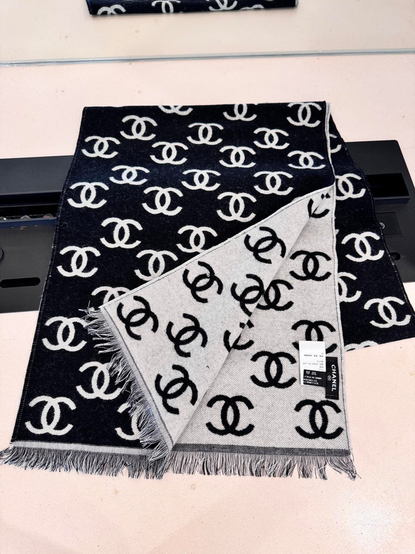 Double-sided full embossed scarf