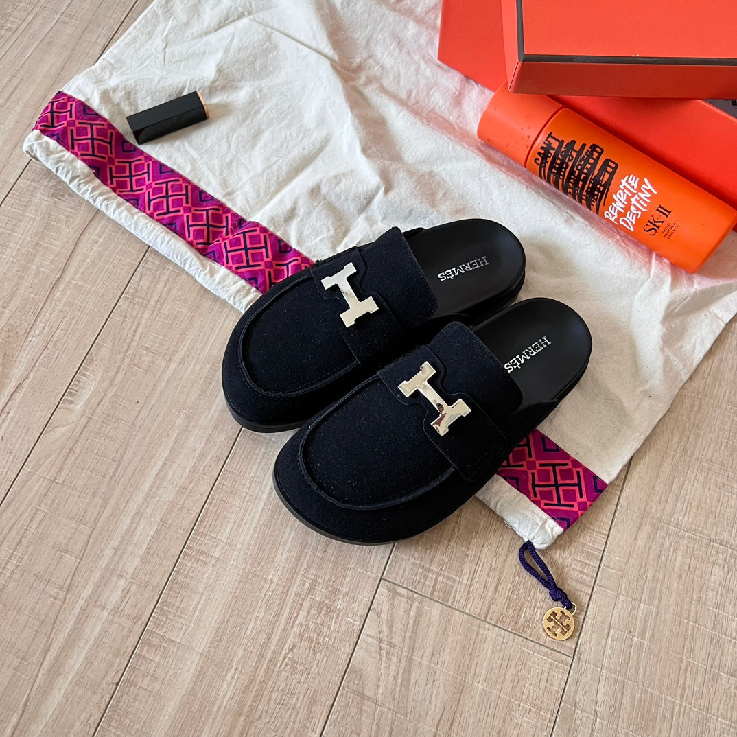 Classic Metal label suede half-covered shoes