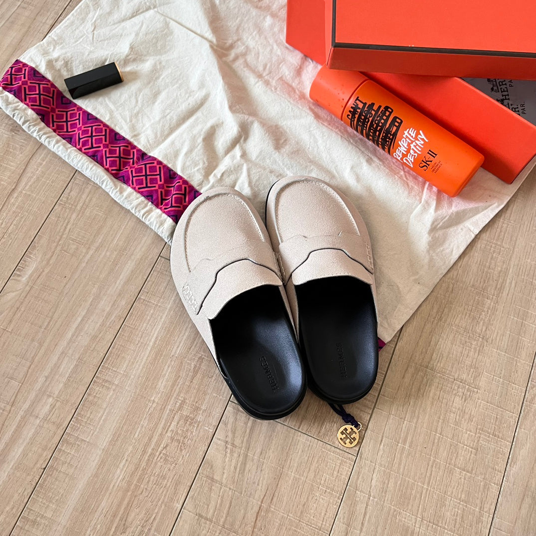 Classic suede half-covered shoes