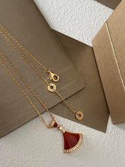 Red Mother-of-Pearl necklace