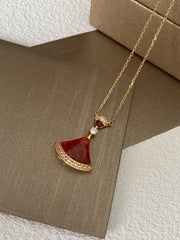 Red Mother-of-Pearl necklace