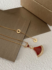 Red Mother-of-Pearl necklace