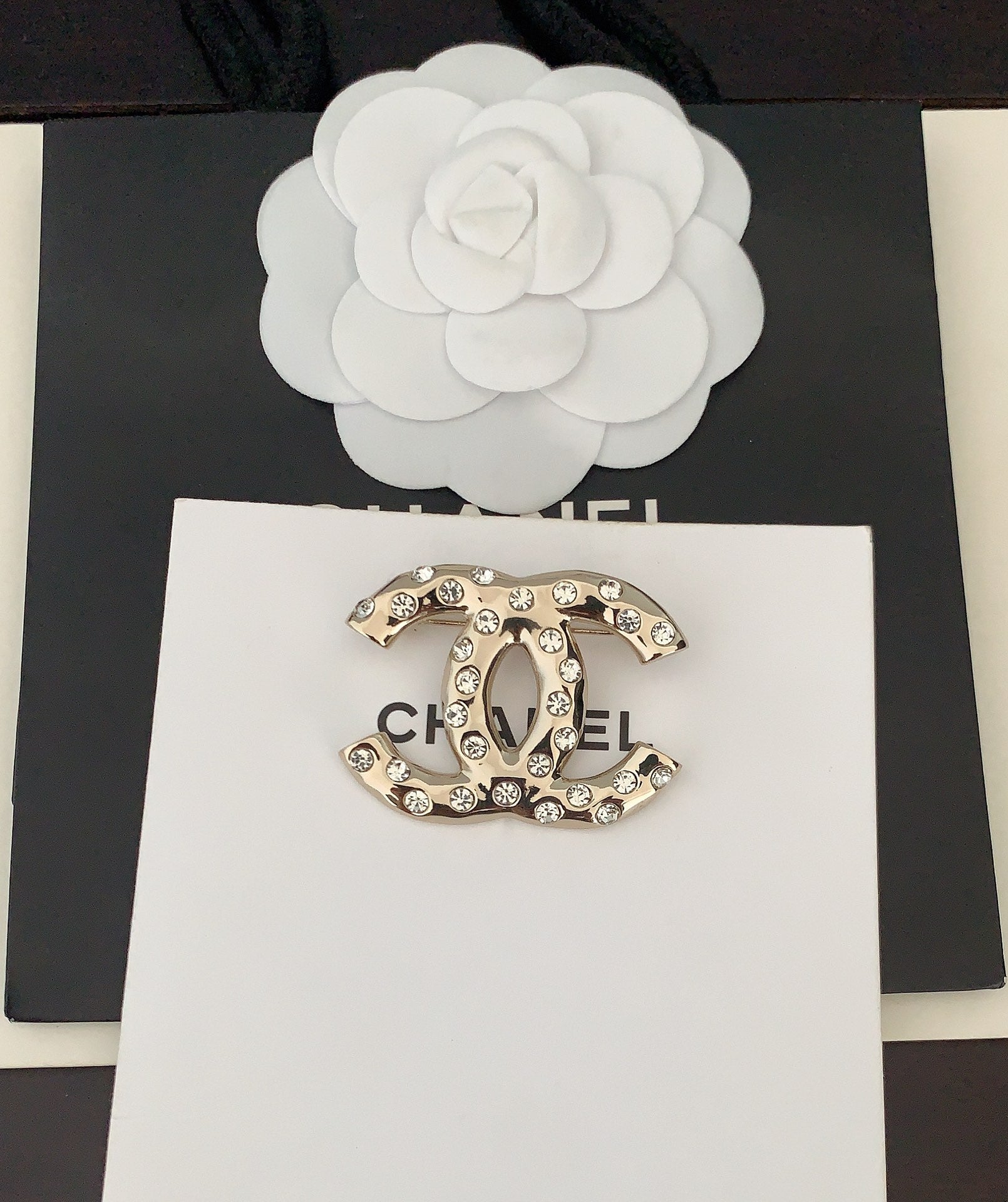 Versatile Diamond Brooch