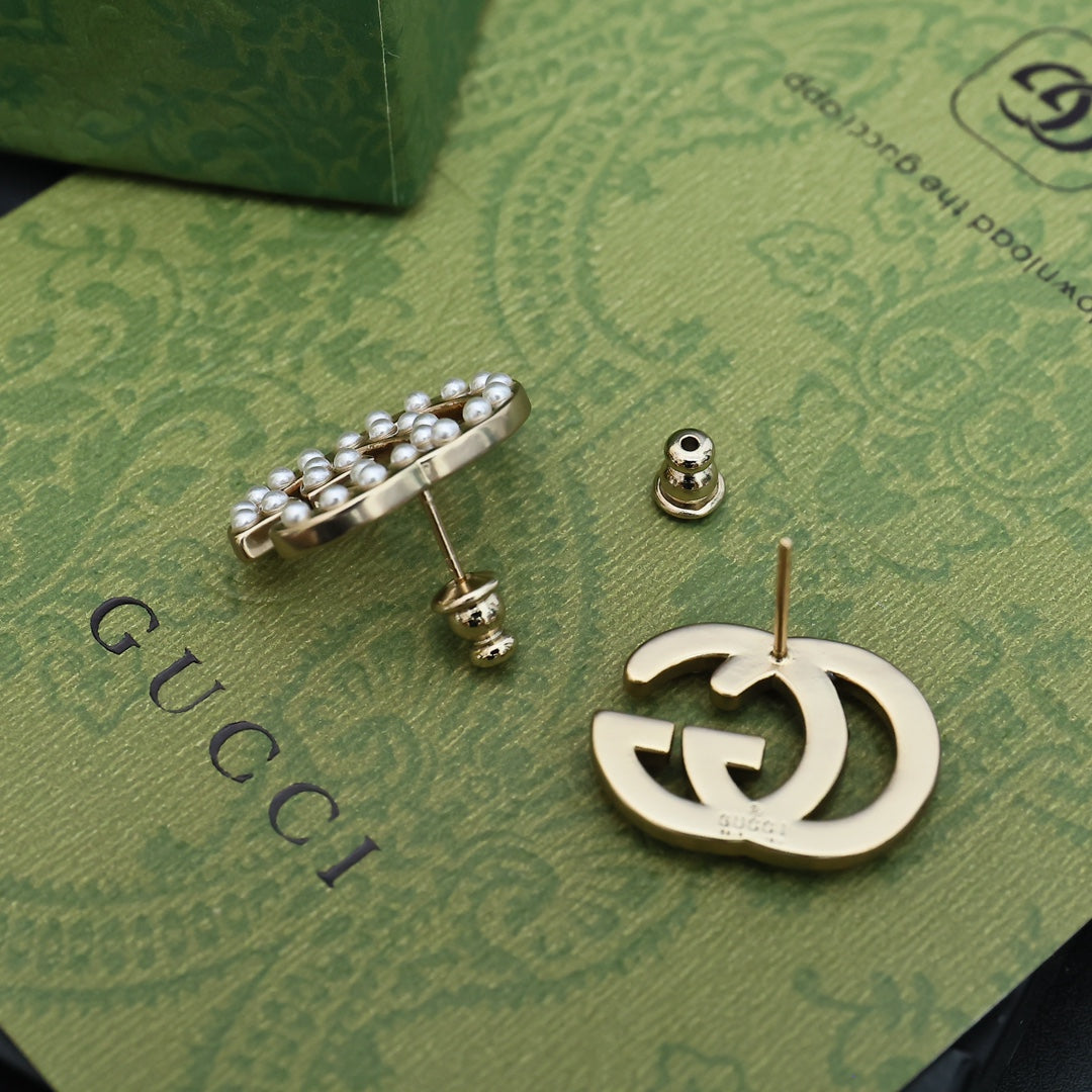 Versatile Letter Pearl Earrings