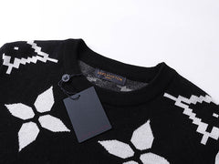 Knitted embroidered cashmere sweatshirt
