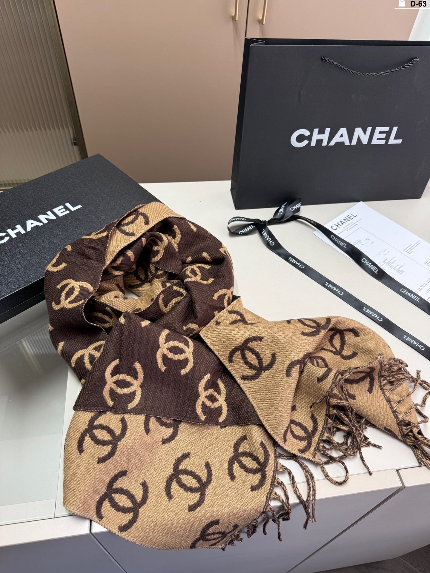 Classic tassel 100% cashmere scarf