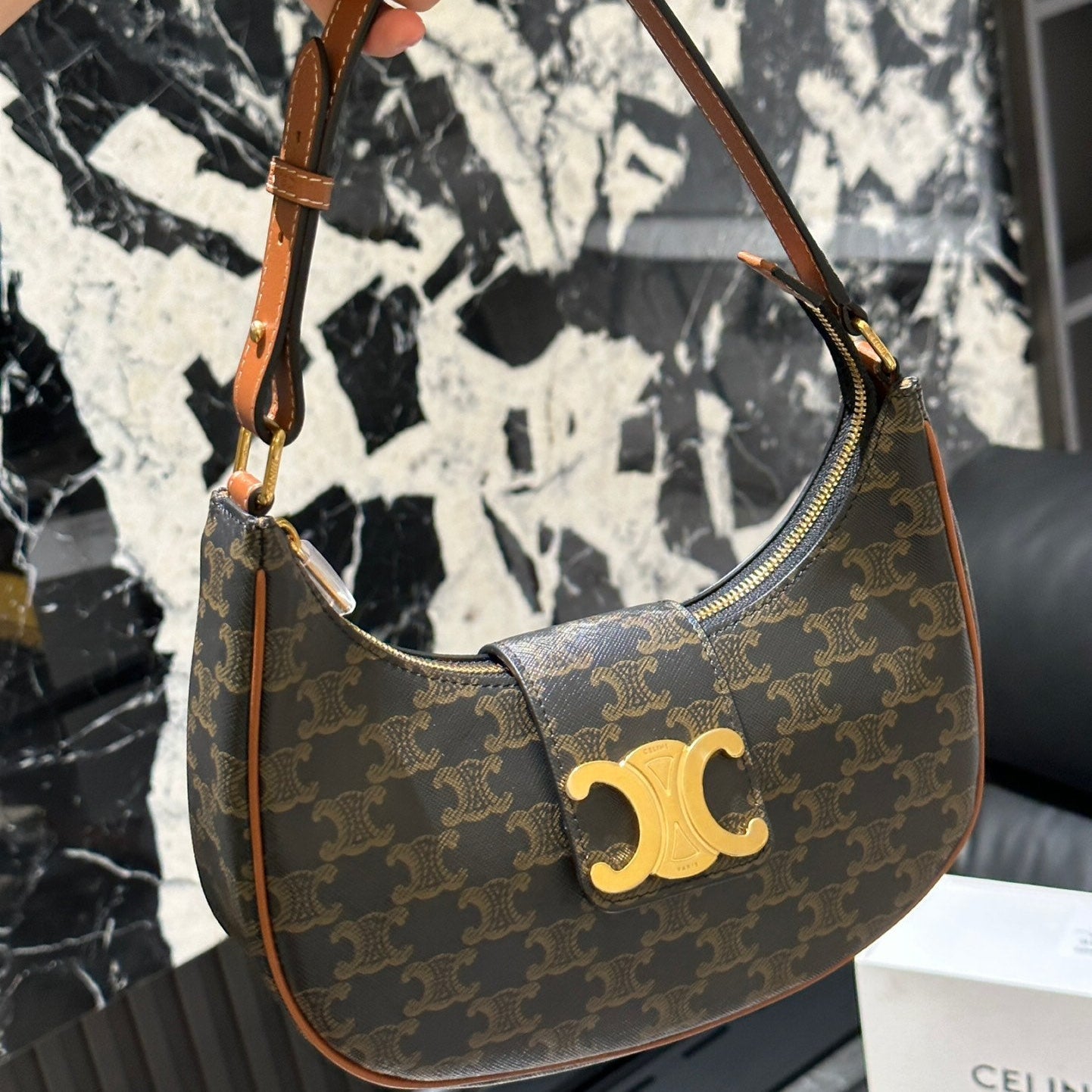 Vintage Arc de Triomphe Underarm Bag