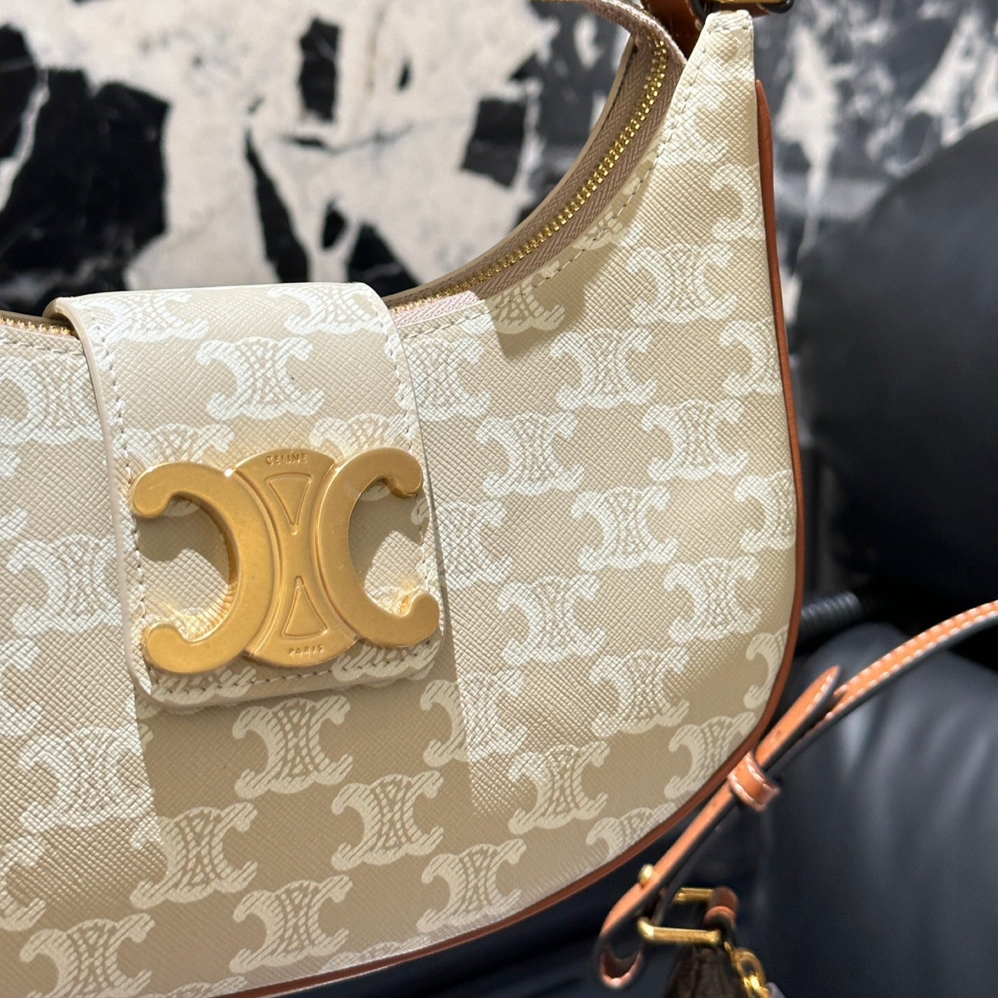 Vintage Arc de Triomphe Underarm Bag