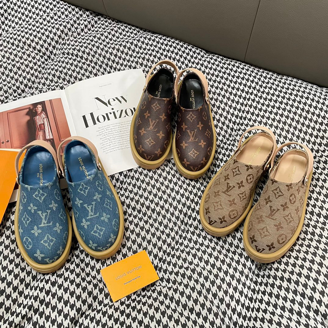 Fashionable printed thick-soled slippers