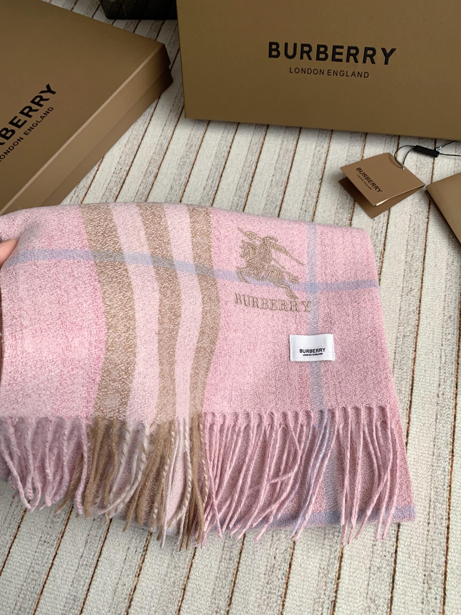 Classic Check 100% Cashmere Scarf