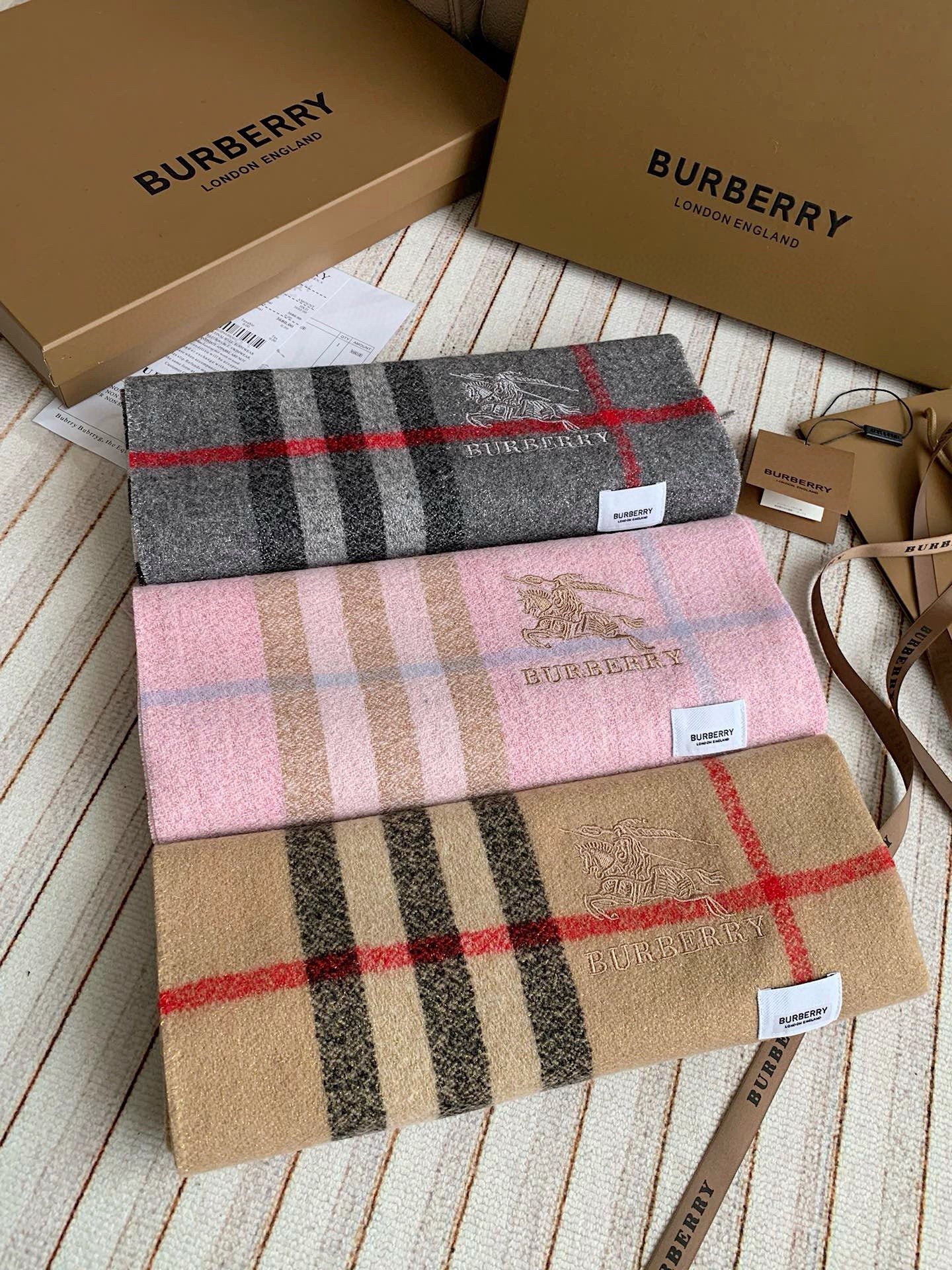 Classic Check 100% Cashmere Scarf