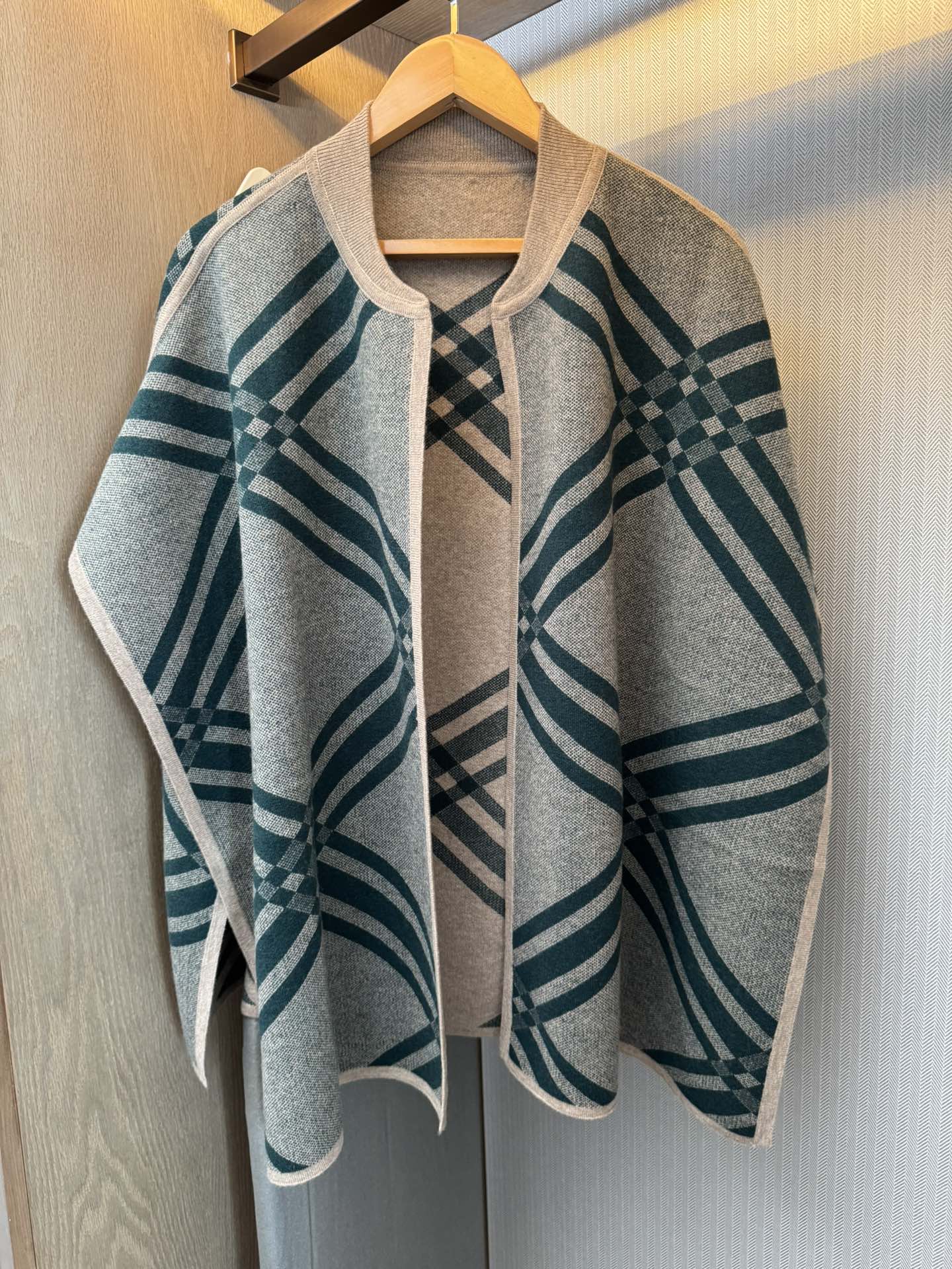 Large Check Wool Cape