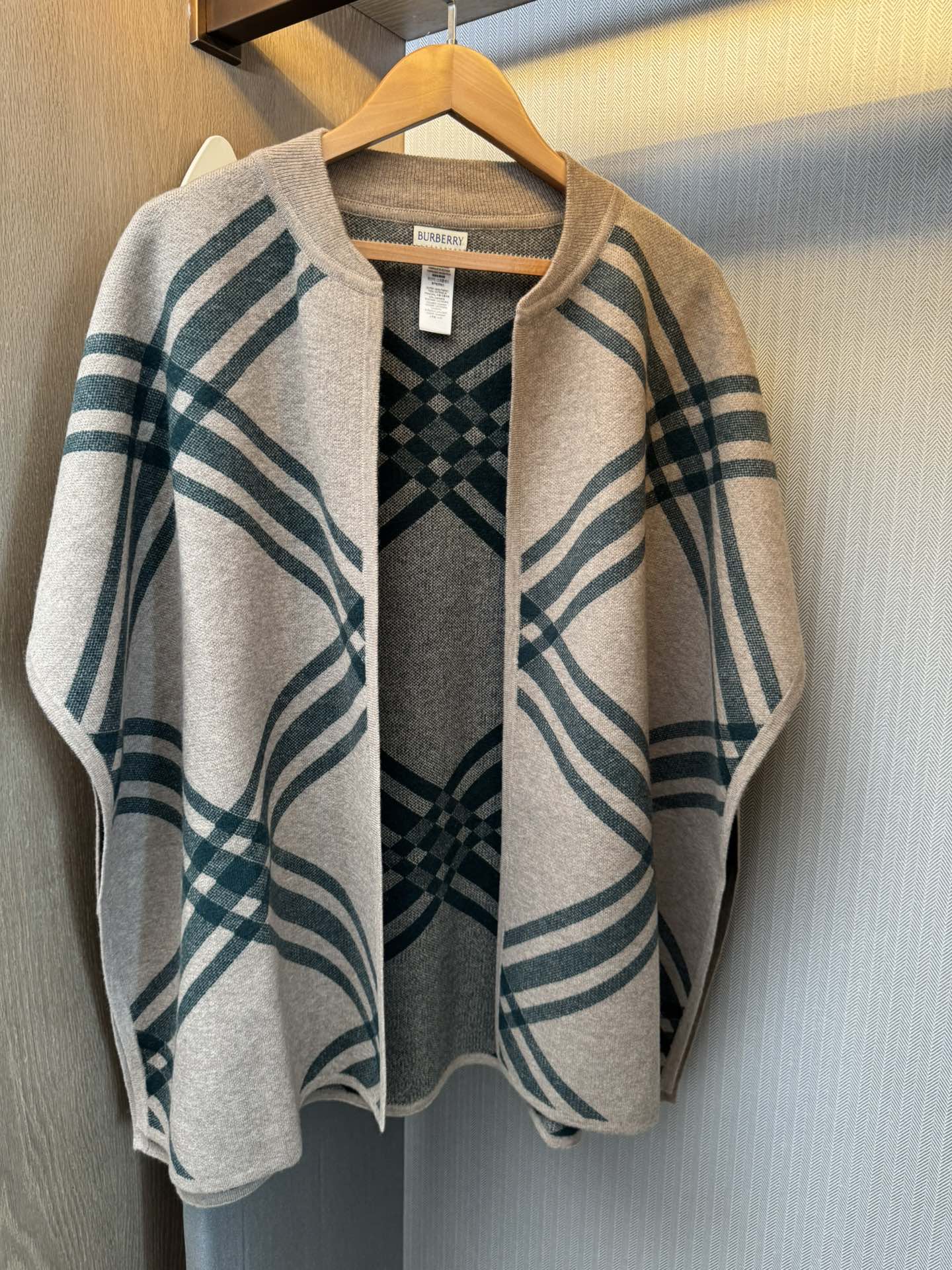 Large Check Wool Cape