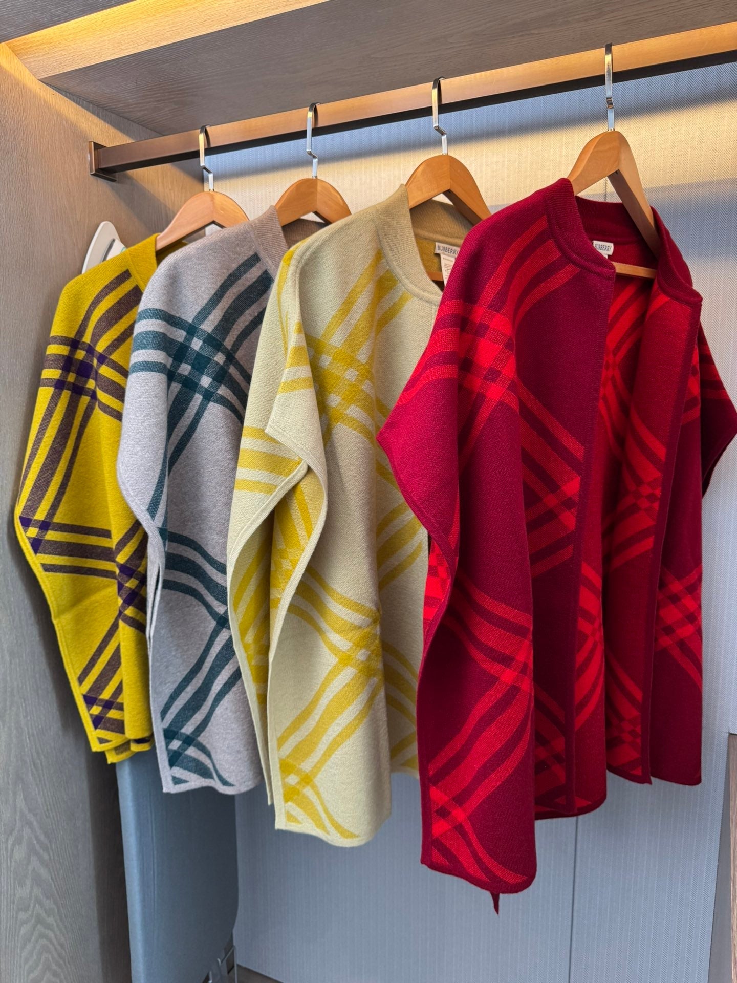 Large Check Wool Cape