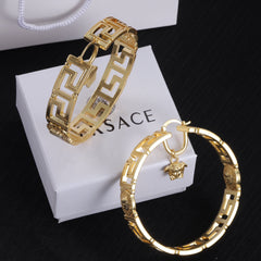 Hollow Avatar Round Earrings