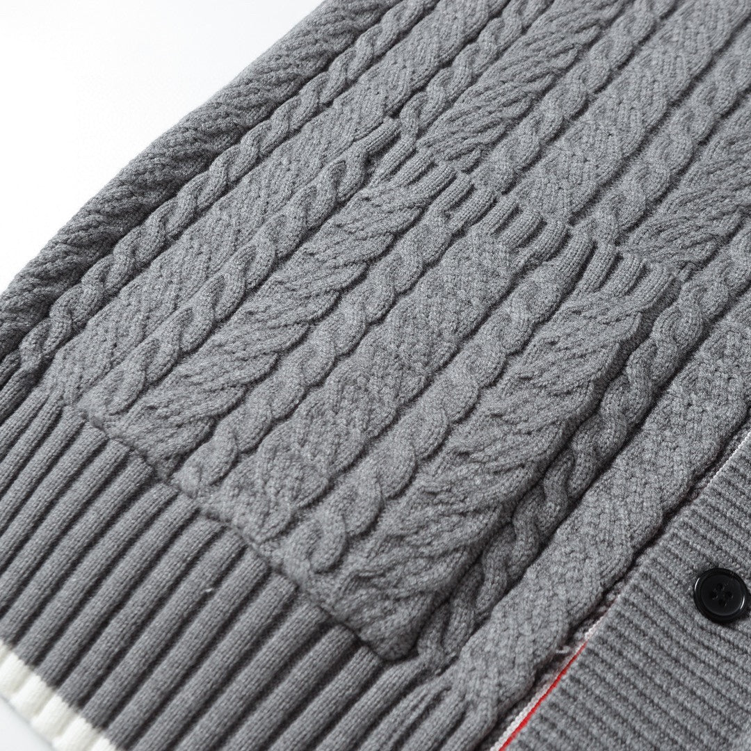 Knitted cashmere cardigan
