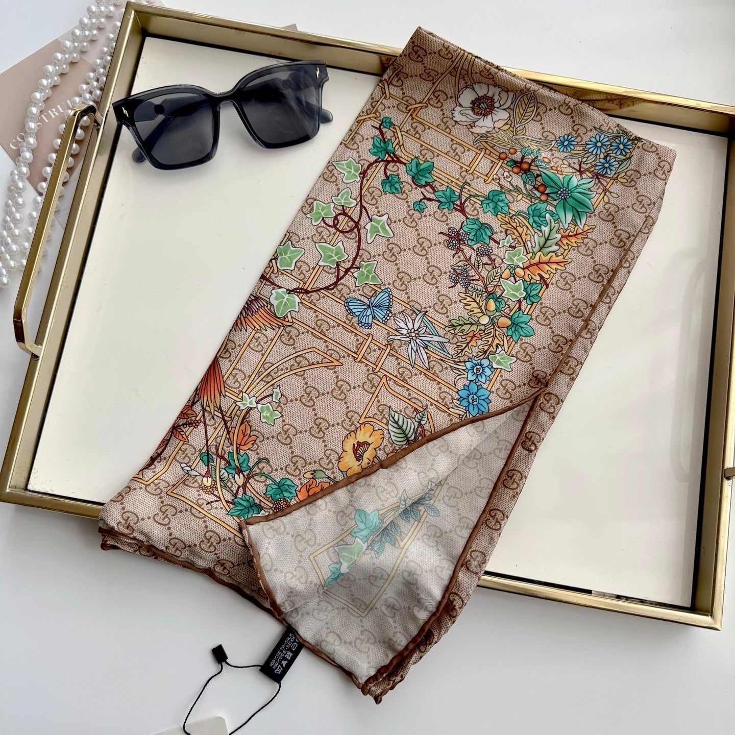 Classic silk printed floral shawl