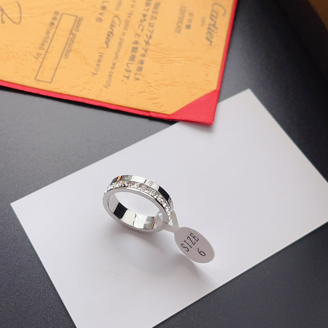 Fashion diamond ring