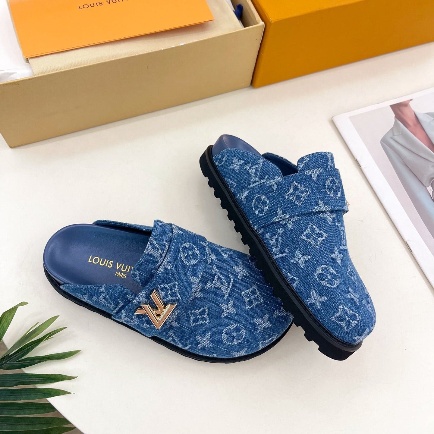 Denim half-covered shoes