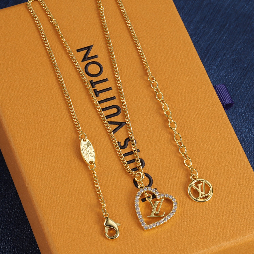 Heart Diamond Pendant Necklace