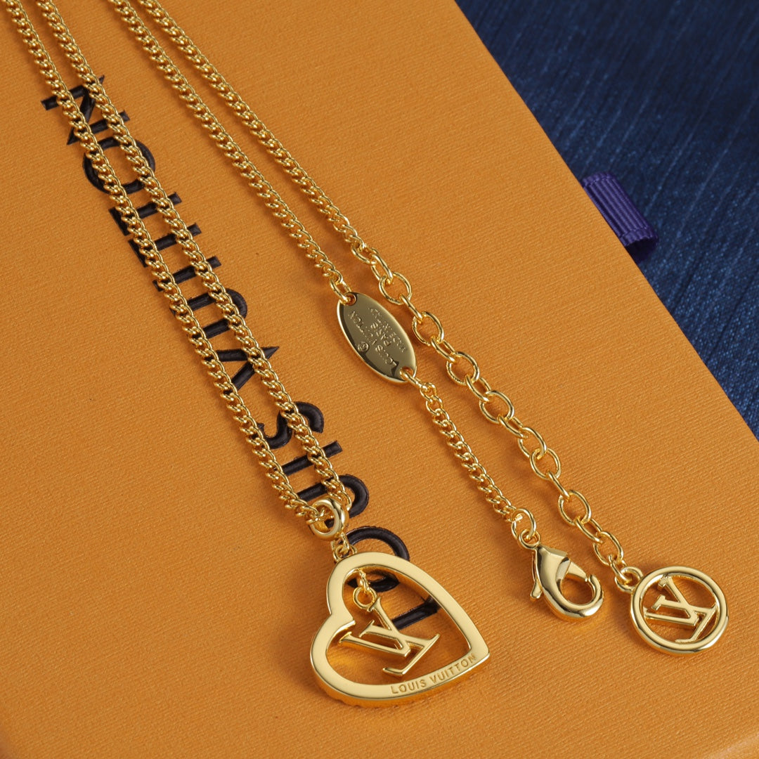 Heart Diamond Pendant Necklace