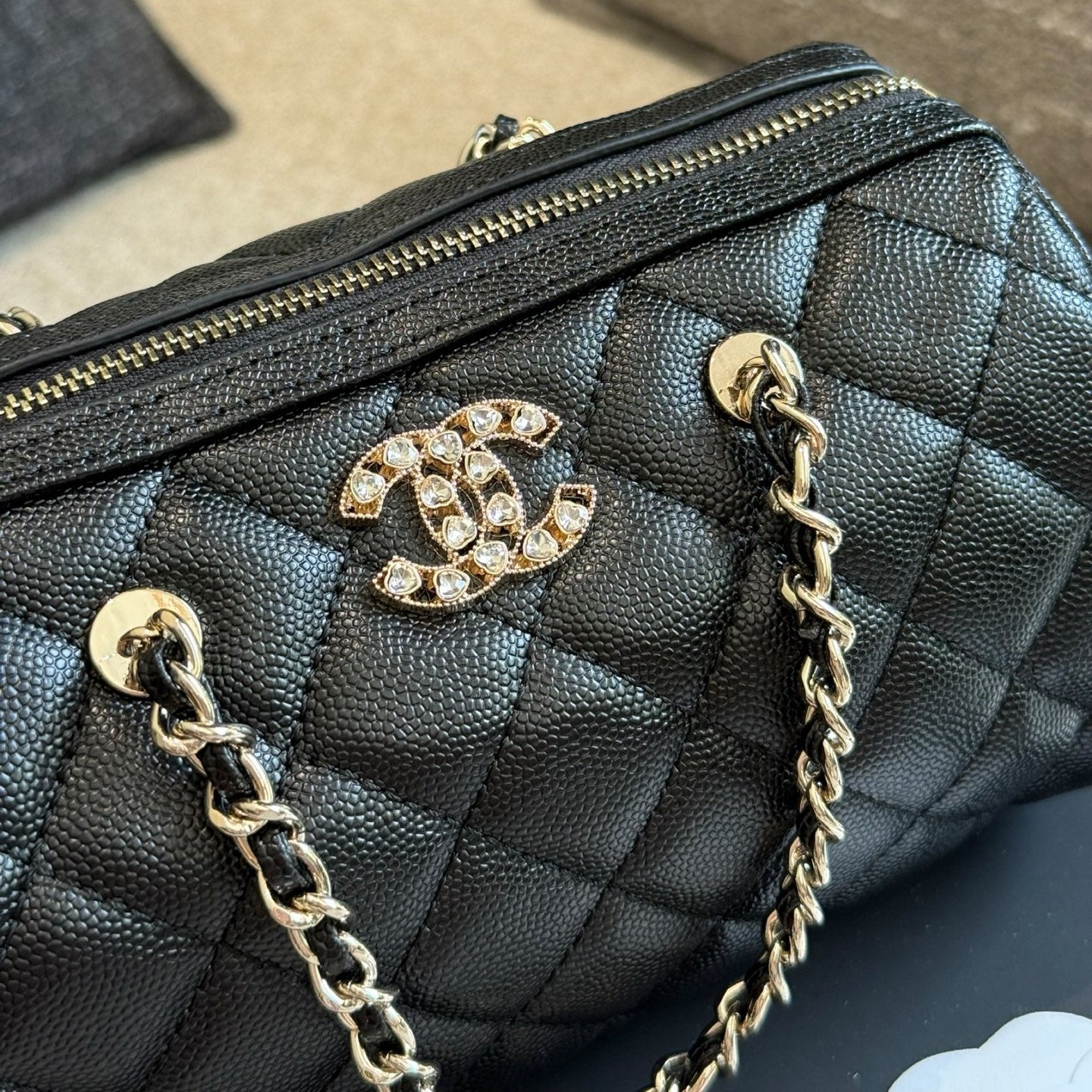 Love Diamond Mini Bowling Bag
