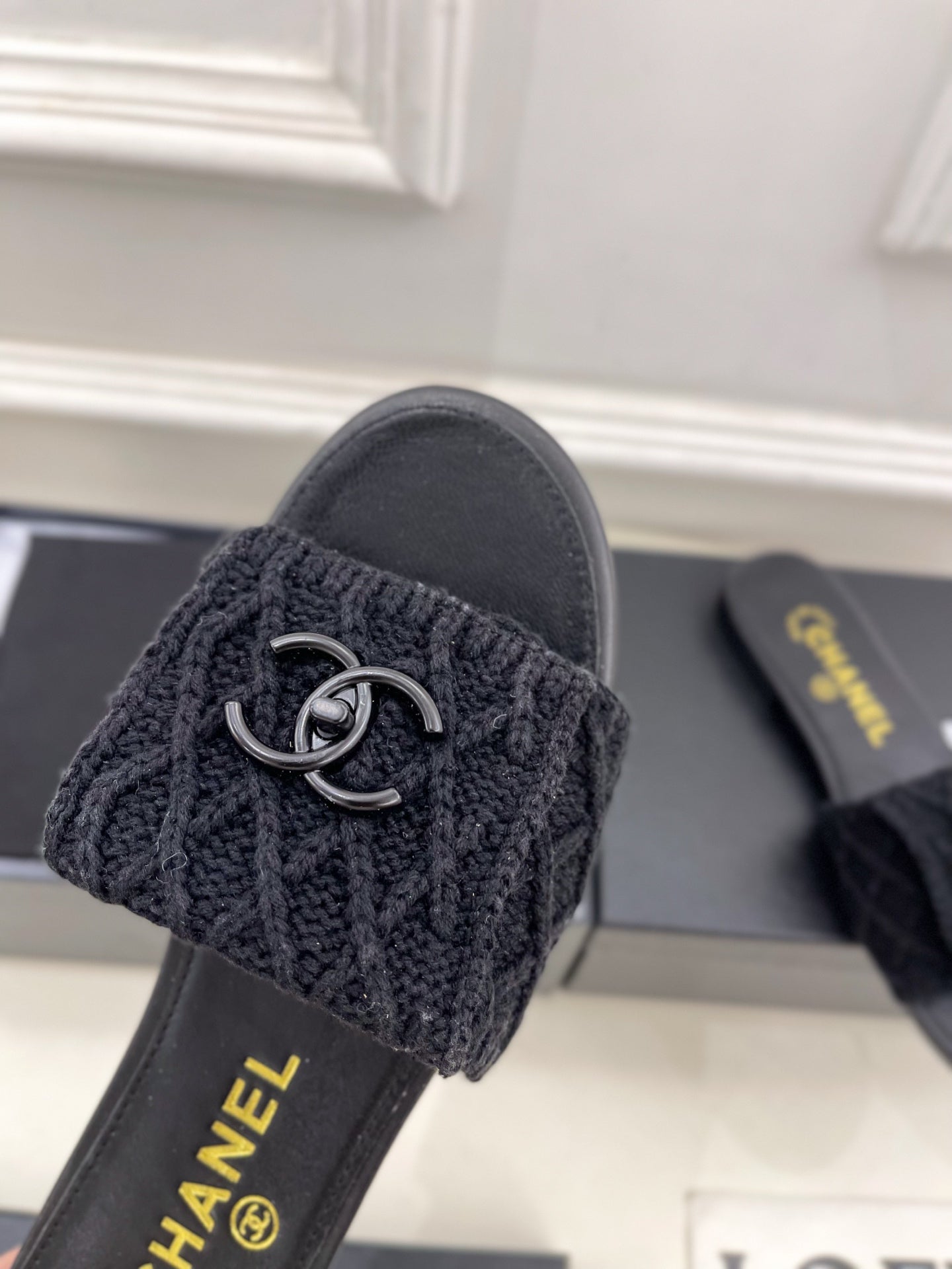 Wool knit covered leather slippers