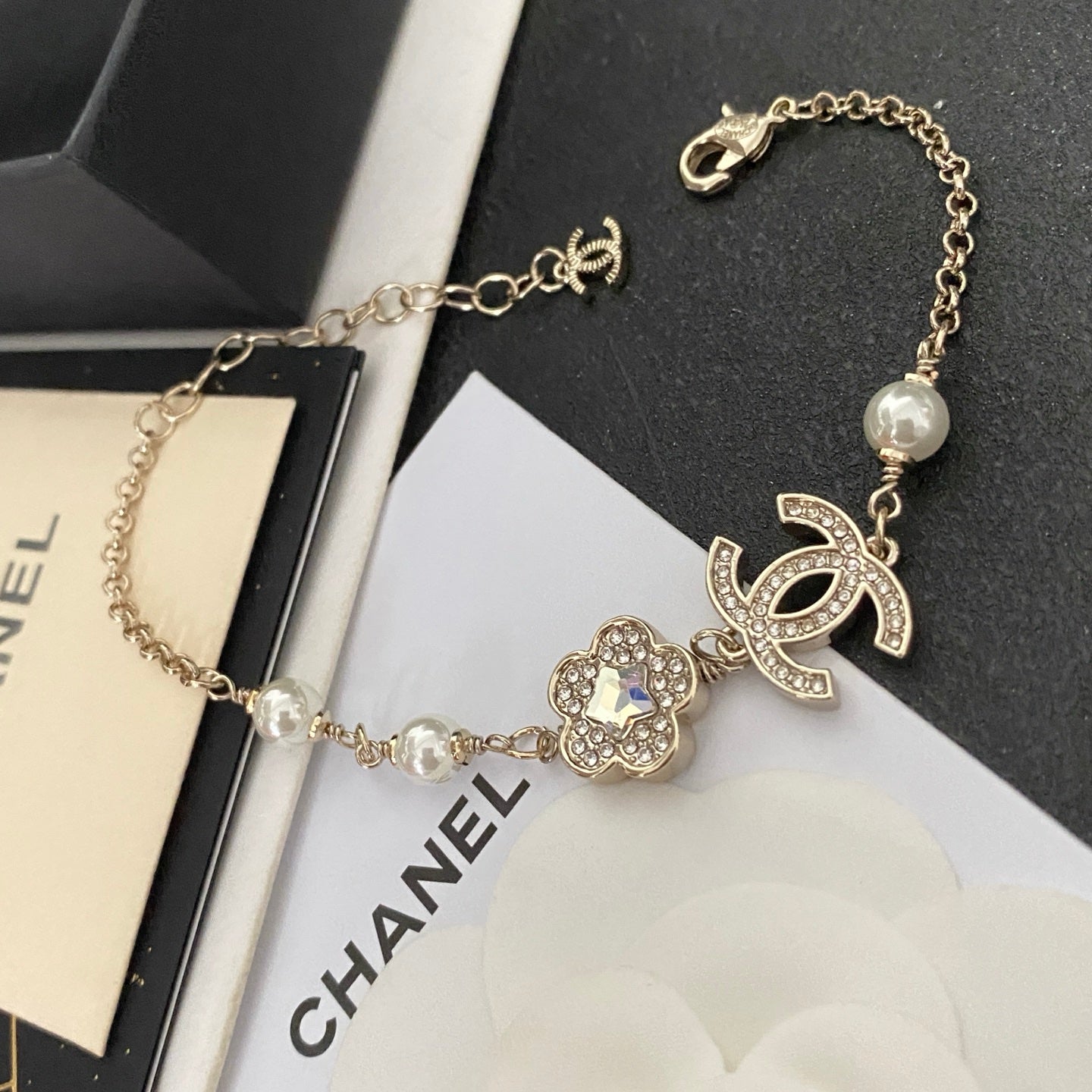 Flower Crystal Bracelet