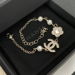 Flower Crystal Bracelet