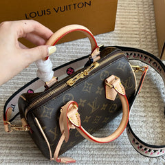 Leather Embroidery Shoulder Strap Pillow Bag