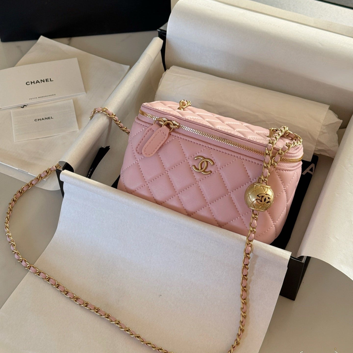 Mini Golden Ball Chain Box Bag